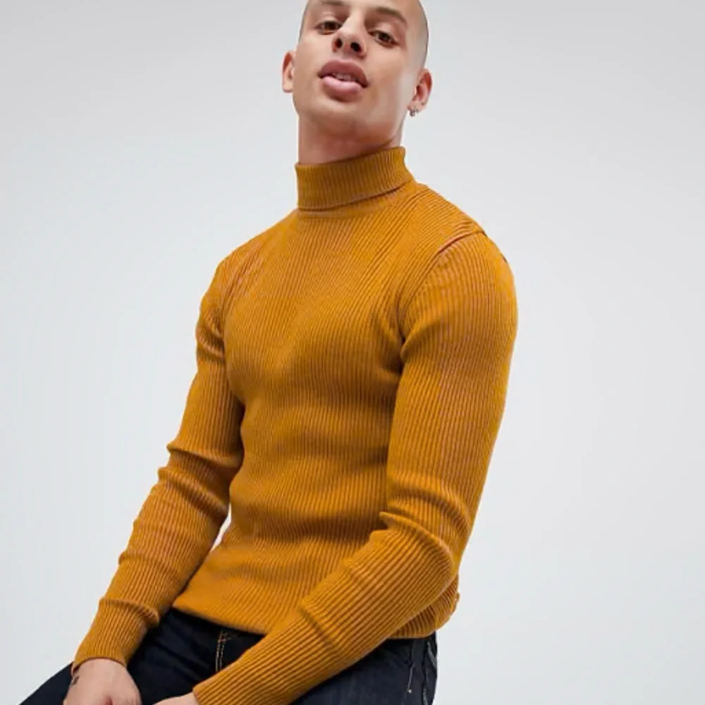 ASOS Ribbed TurtleNeck - Picture 4 of 5